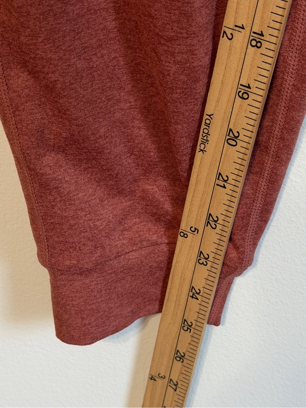 Vuori Women's Rust Drawstring Joggers - Picture 7 of 8